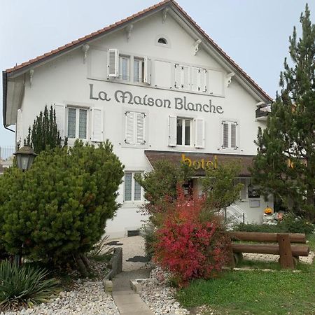 Hotel Maison Blanche Yverdon-les-Bains Buitenkant foto